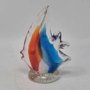 Hand Blown Art Glads Angel Fish On Clear Base